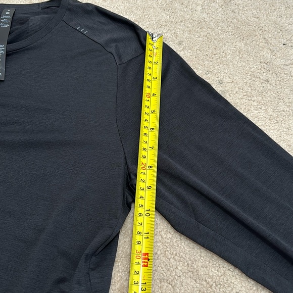 Lululemon Shirt - Picture 6 of 8